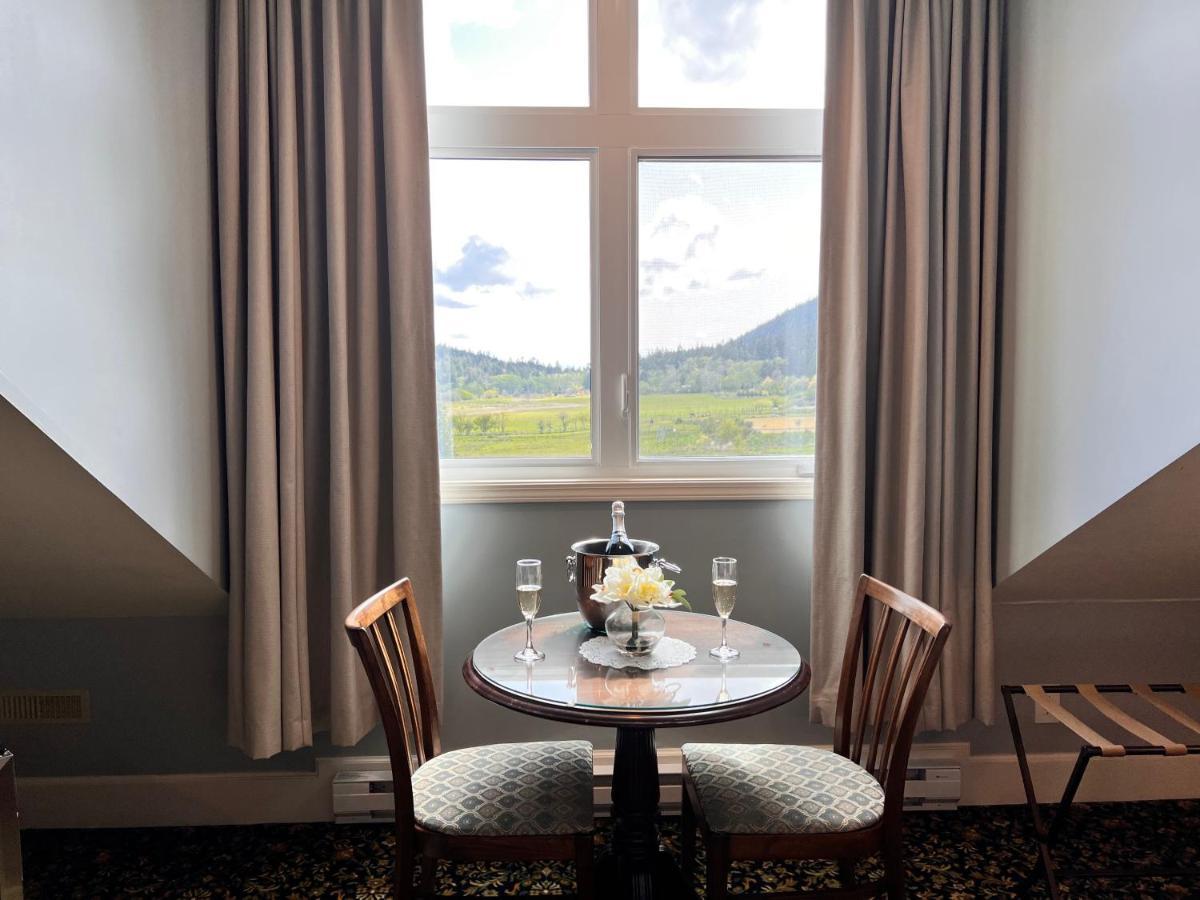 Woodstone Manor Inc. Otel Sturdies Bay Dış mekan fotoğraf