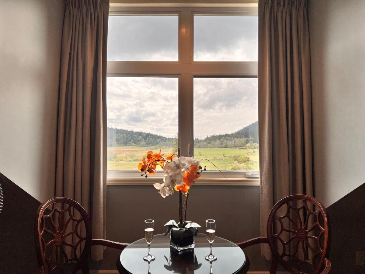 Woodstone Manor Inc. Otel Sturdies Bay Dış mekan fotoğraf